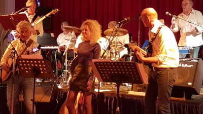 Dansmiddag wordt muziekavond Dansmiddag wordt muziekavond